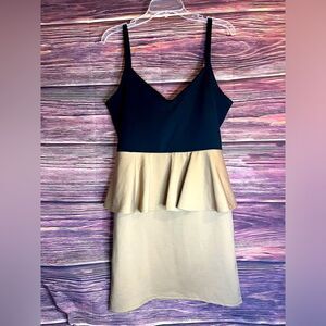 NWT BooHoo Tan and Black Dress. Size 14.